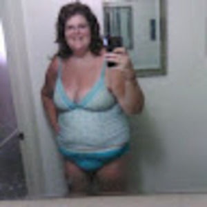 Meet your Posher, Whitney d